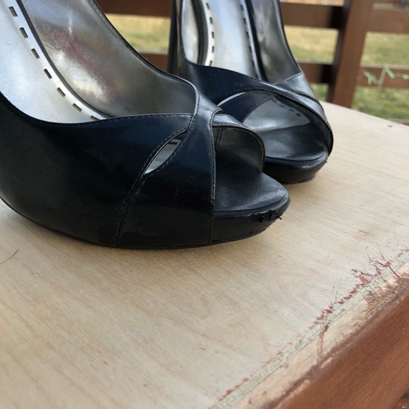 Two pairs sz 9 Gianni Bini heels - Picture 4 of 8